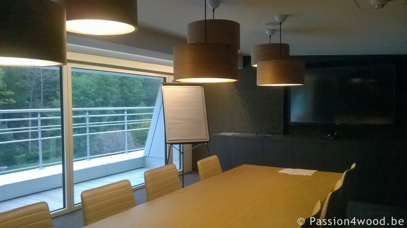 Drum lamps in walnut wood