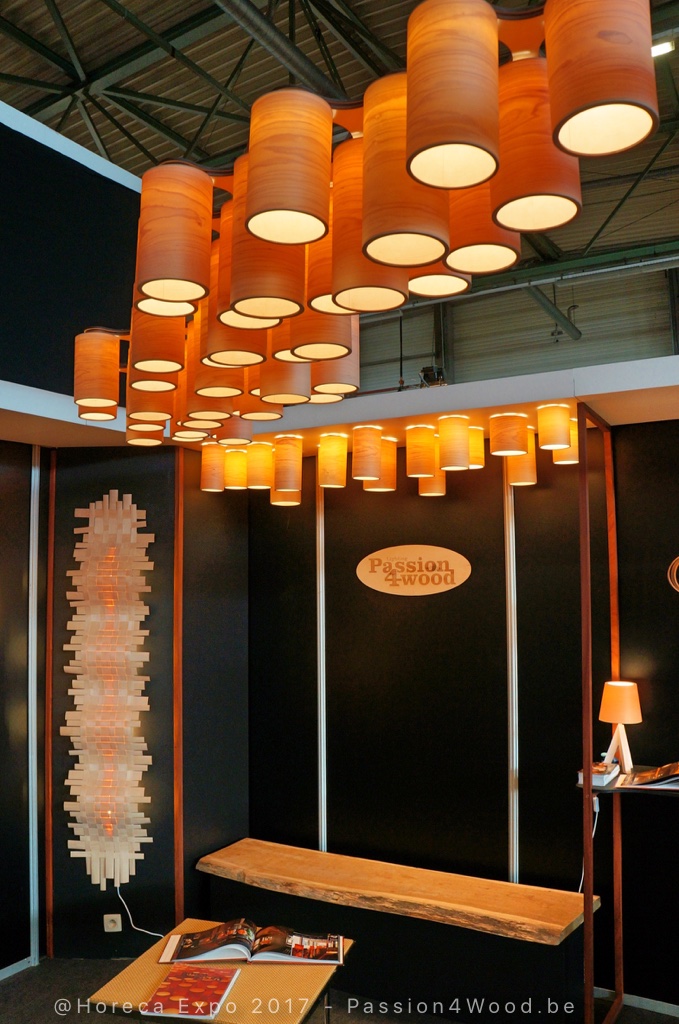 Horeca expo 2017 - beursstand met carillon lamp in esdoorn hout